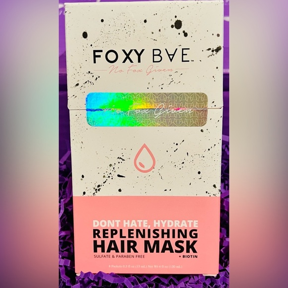 Foxy Bae Other - FoxyBae Don’t Hate, Hydrate Replenishing Hair mask
